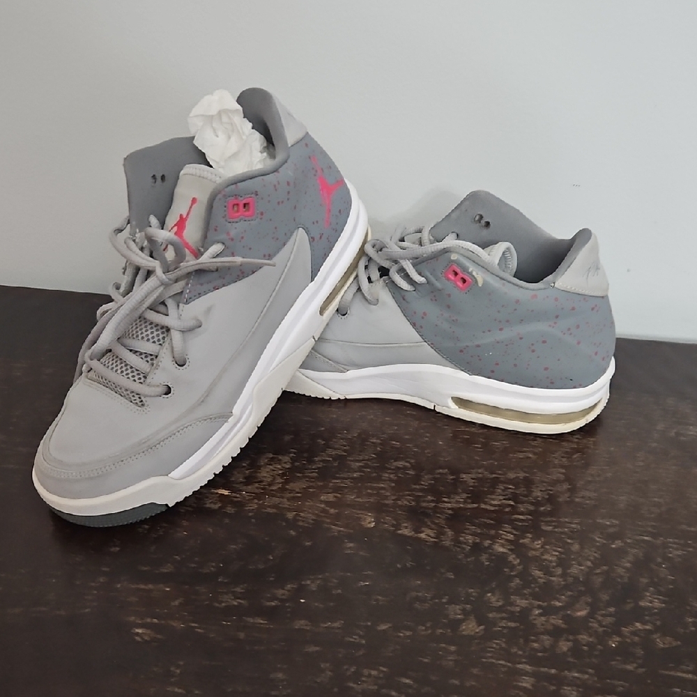2/$50 - Jordan Gray/Pink Mid Top Sneakers - 820250-001